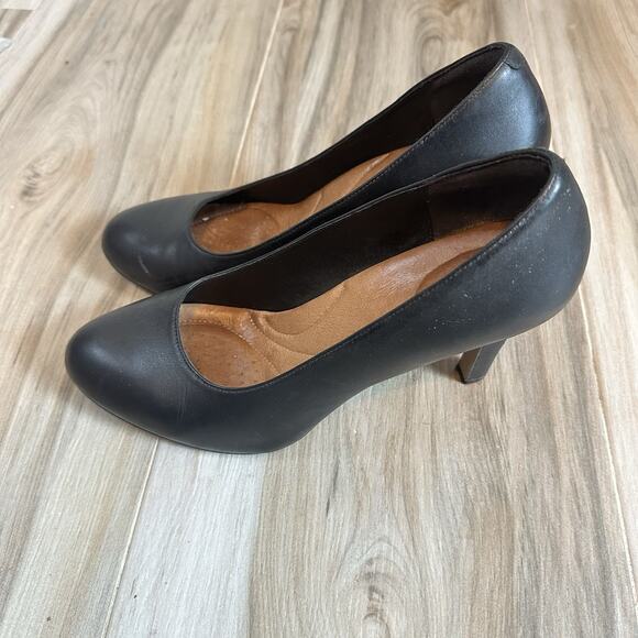 Clarks Collection Shoes 10M Black Leather Comfort Cushion Heels‎ Career Pumps - Picture 2 of 8